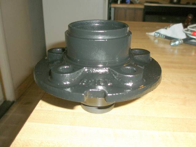 KH disc brake hub 65-72 002 (Small).JPG