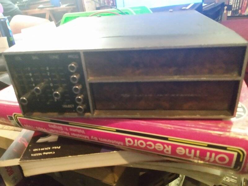 lear jet 8-track 1.jpg