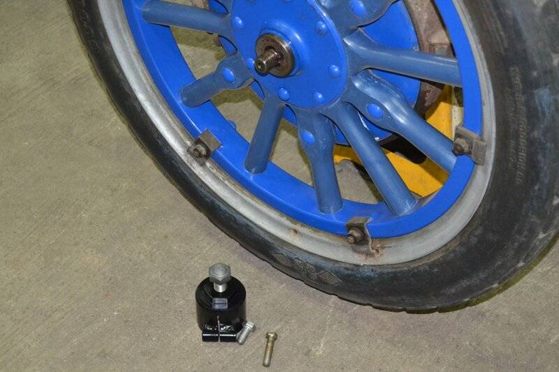 McMurtry hub puller vs DB rear wheel1.jpg