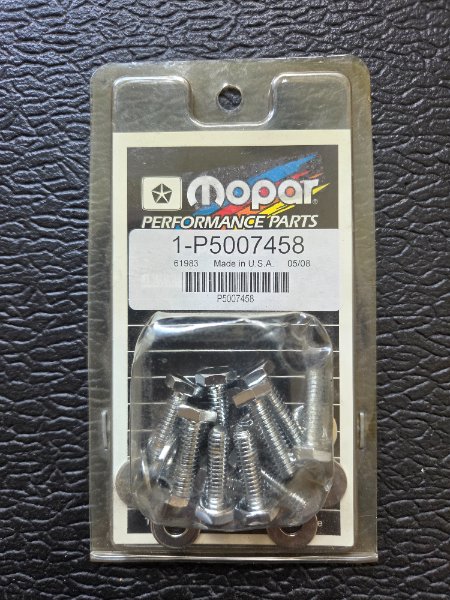 Mopar Perf Valve Cover Bolt Kit.jpg