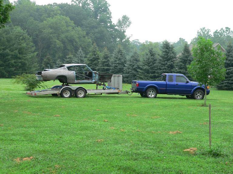 My Cuda on trailer, going to sandblasted resized0005.jpg