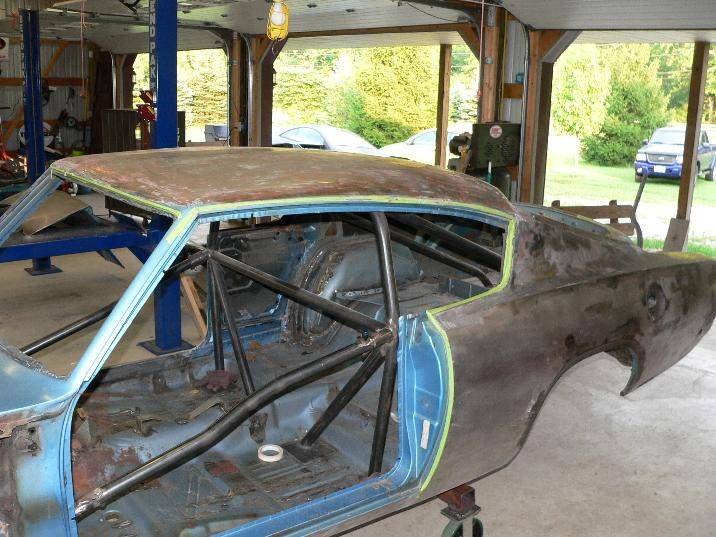 My Cuda teardown for paint  resized0014.jpg