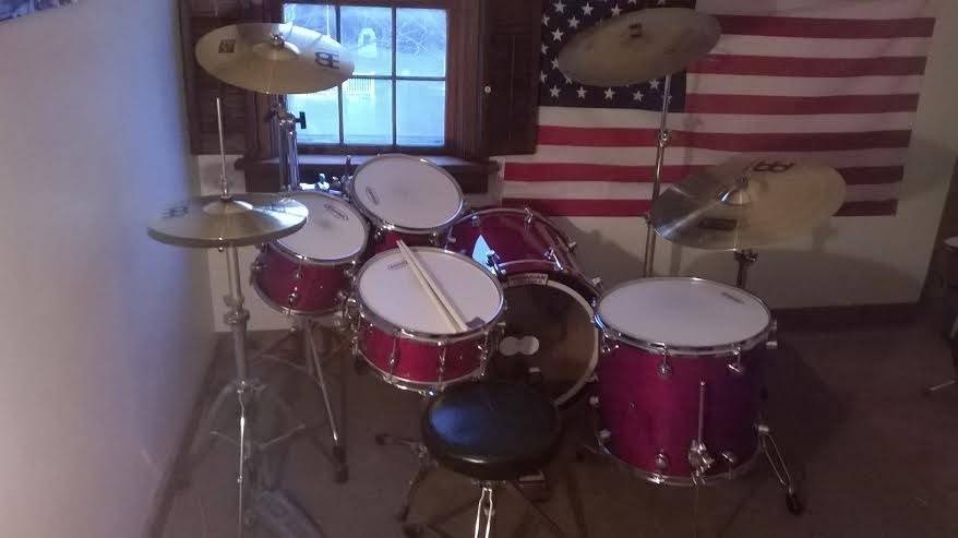 my dw drum kit.jpg