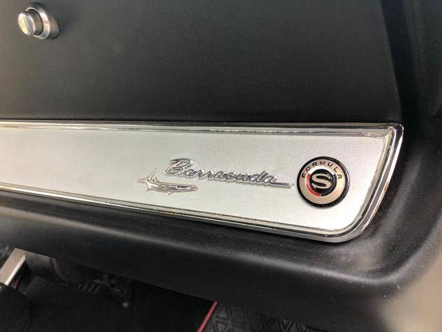 odd emblem on car for sale by MN motors and sports 35k.jpg