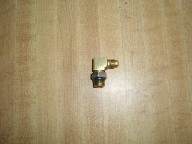 P-S Gearbox 90 Fitting 015 (Small).JPG