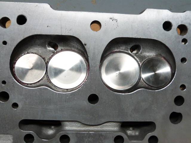 SOLD] - Edelbrock RPM Small Block Cylinder Heads Part # 60779 