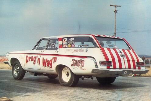 p71040_large-1964_Plymouth_Fury_Wagon-Rear_Drivers_Side_View.jpg