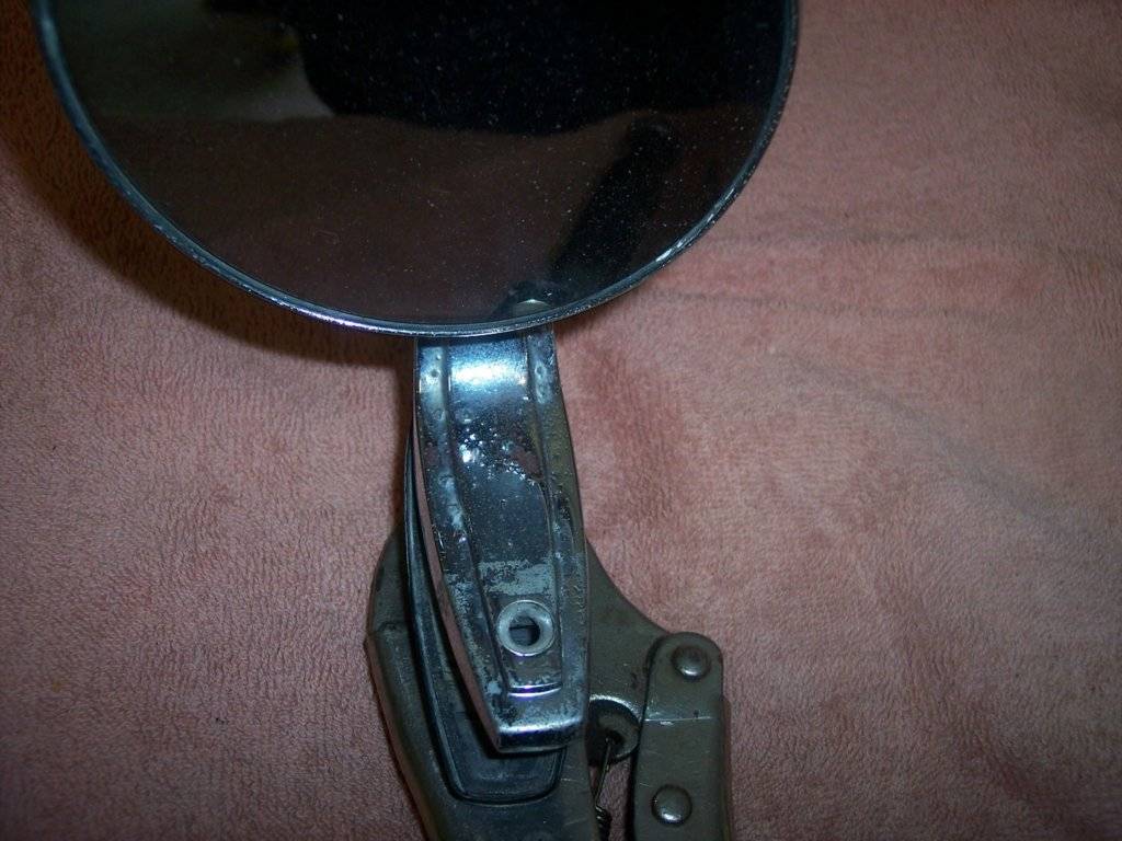 pass side mirror fair condition-2.jpg