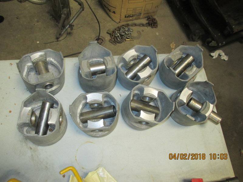 [FOR SALE] - 413 426 Max Wedge pistons.