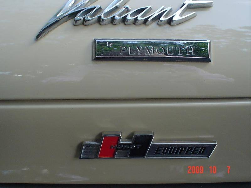 Plymouth Valiant 007.jpg