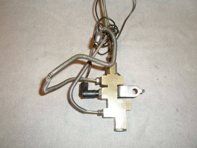 PROPORTIONING VALVE 003 (Small).JPG