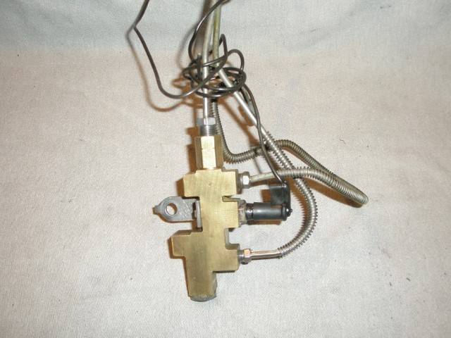 PROPORTIONING VALVE 004 (Small).JPG