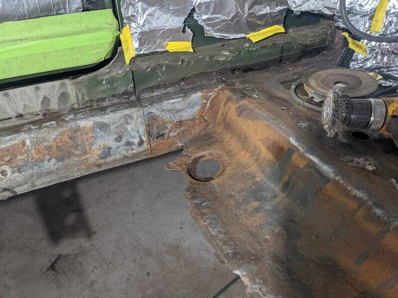 Rear pan rust 2.jpg