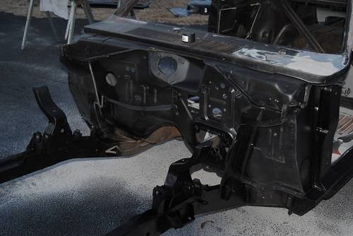 sandblasing and prime 015 (1).JPG