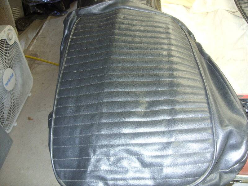 SEAT COVERS TO SELL 002.JPG