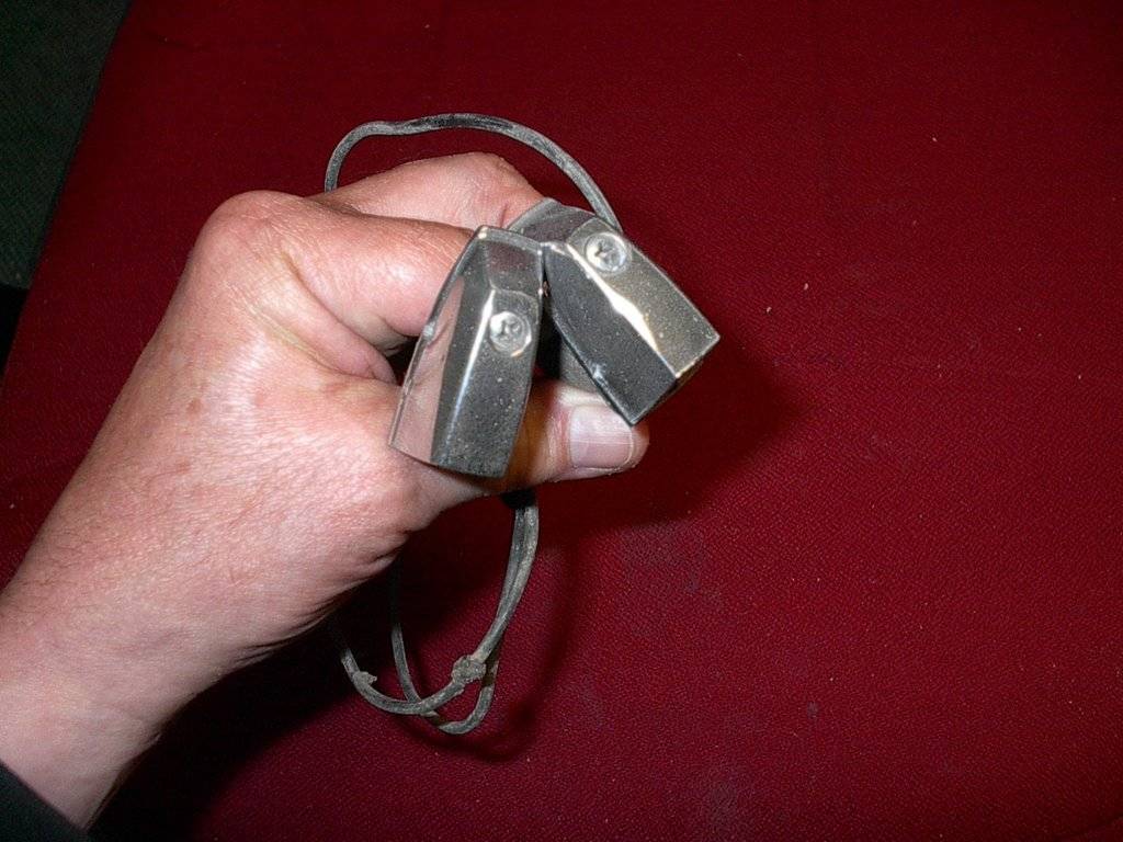 shifter box and fender turn signals 004.JPG