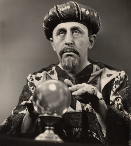 swami-crystal-ball.jpg
