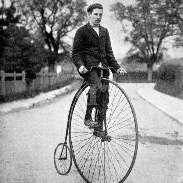 the-penny-farthing-or-ordinary-bicycle-of-the-1870-s_u-l-q108ae10.jpg