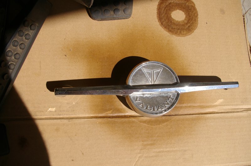 trunk emblem 2.JPG