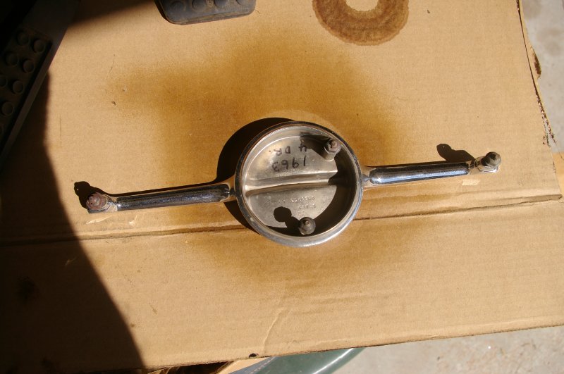 trunk emblem 3.JPG