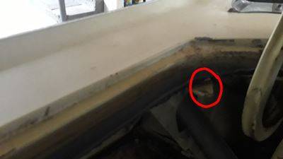 Trunk switch location.jpg