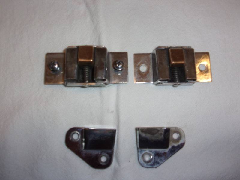 Valiant Aux Door Latch, Variable WW Mtr 003.JPG