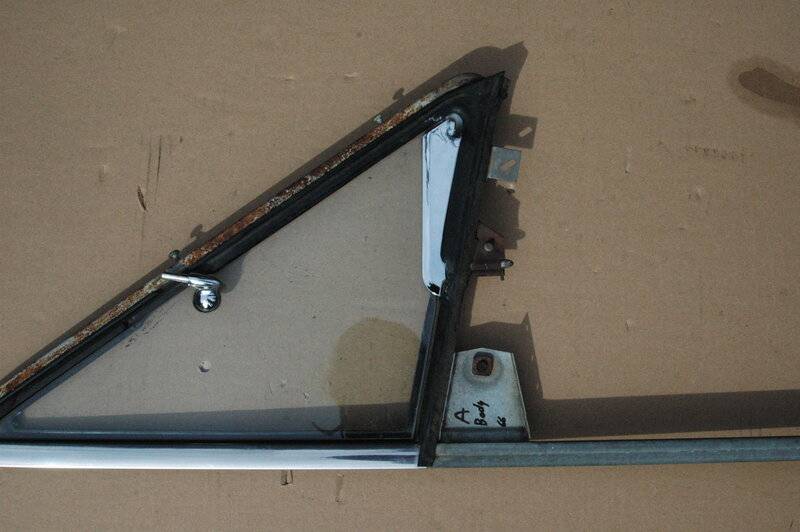 Vent frames A rt(1).JPG