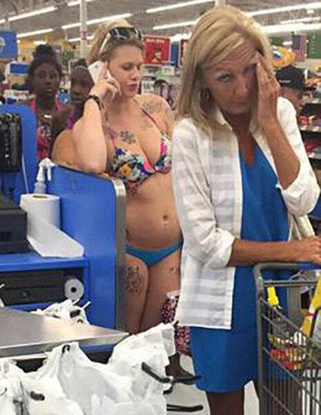 walmart-shoppers-are-a-special-breed-of-people-20.jpg