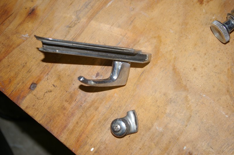 wing pivot 3.JPG