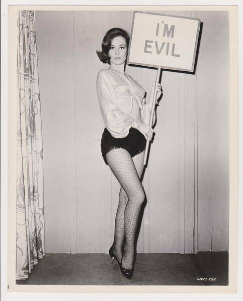 women-with-signs-22.jpg