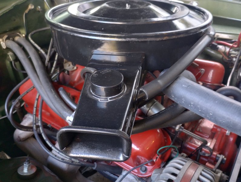 Wrong Air Cleaner 2.jpg