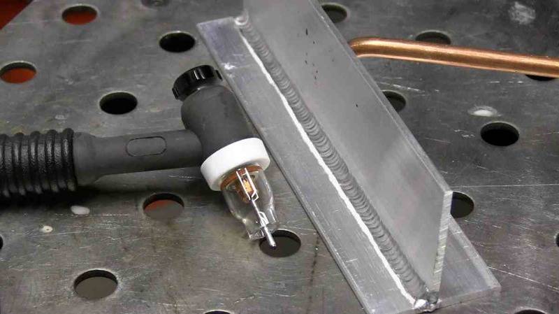 www.weldingtipsandtricks.com%2Fimages%2Fxtig-welding-aluminum-tee-2f.jpg.pagespeed.ic.SmstKIz_Jj.jpg