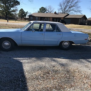 Dakota's 1973 Dodge Dart Custom