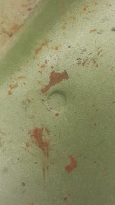 Separating spot-welded body and frame parts