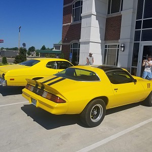 Jonathon Whiteley's 76 Dart Sport