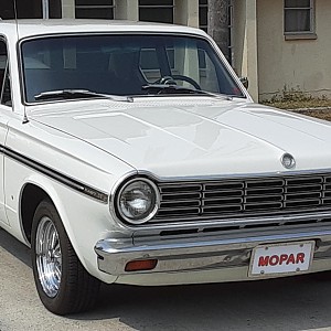 Dart driveway MoPar.jpg