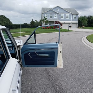 Front passenger door - inside.jpg