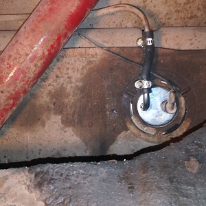 Fuel tank sender unit.jpg