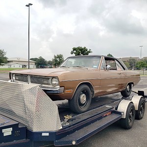 George's 1970 Dart Swinger 440