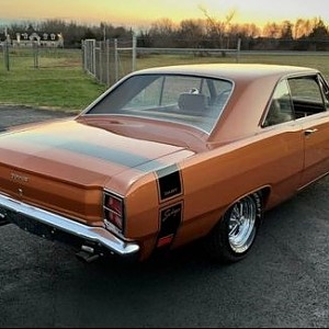 267867160_2594113404066300_5198867676510187521_n (2).jpg