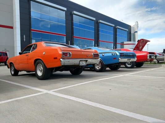 73 duster