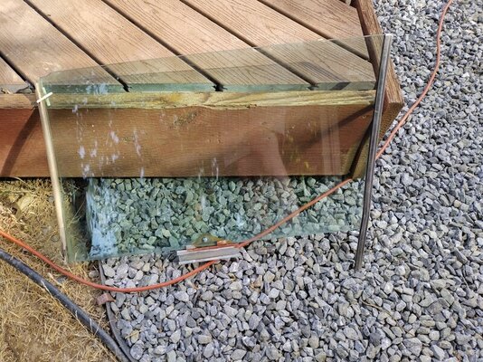 2811974 Barracuda Door Glass 1.jpg