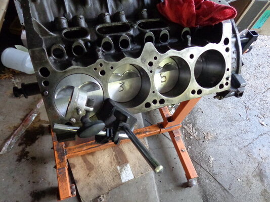 How to Rebuild a Small Block Part 7a (Optional): CC the Engine Cylinder to Find Compression