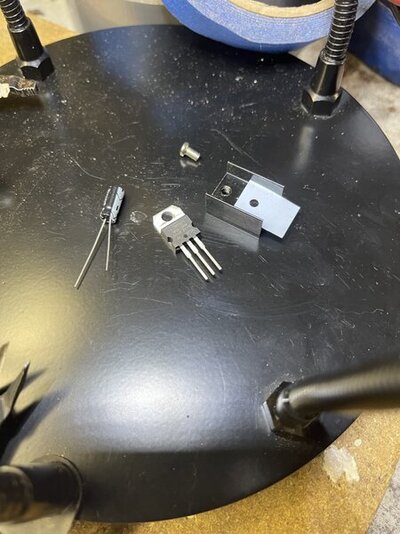 000005 - Primary parts to assemble.jpg