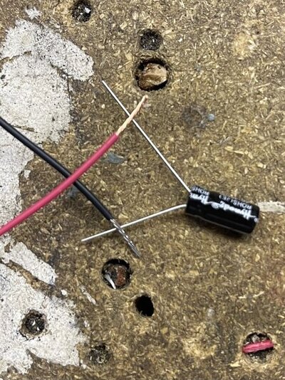 003 -Orient wies to cap.jpg