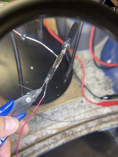 006B - Trim leads.jpg