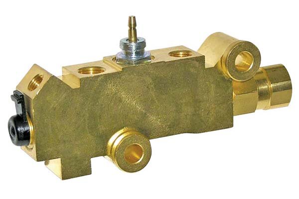 proportioning-valve-disc-drum-1971-77-gm-vehicles-BC19836.jpg