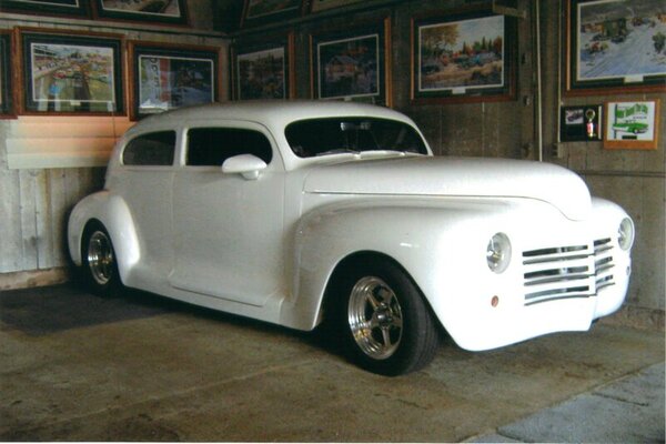 1948 Plymouth 2 Door Sedan.jpg