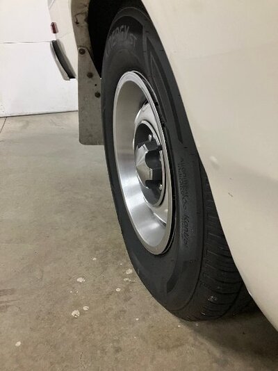 tire1.jpg