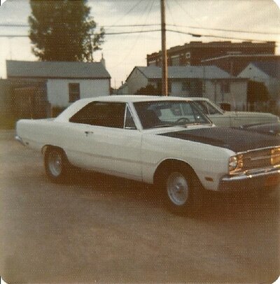 1976dart.jpg